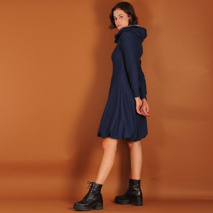 Ballonkleid mit Kapuze/Hoodie in marine blau from ManduTrap