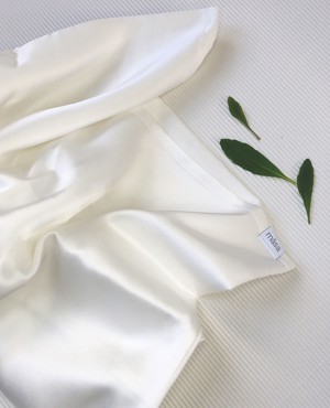 Organic Silk Satin & Eco Modal Pillowcase in Pearl White from Māsa Organic