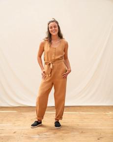 Overall hazel via Matona
