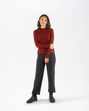 Ribbed Collared Longsleeve maroon from Matona