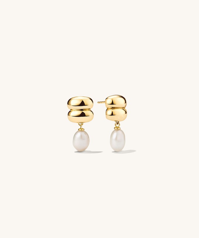 Puffy Charlotte Pearl Drop Earring from Mejuri