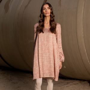 Cosmopolitan dress Pink dots from Mon Col Anvers