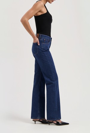 Jamie Mid Loose - Stone Indigo from Mud Jeans