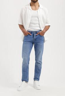 Hank Mid Tapered - Medium Aged via Mud Jeans