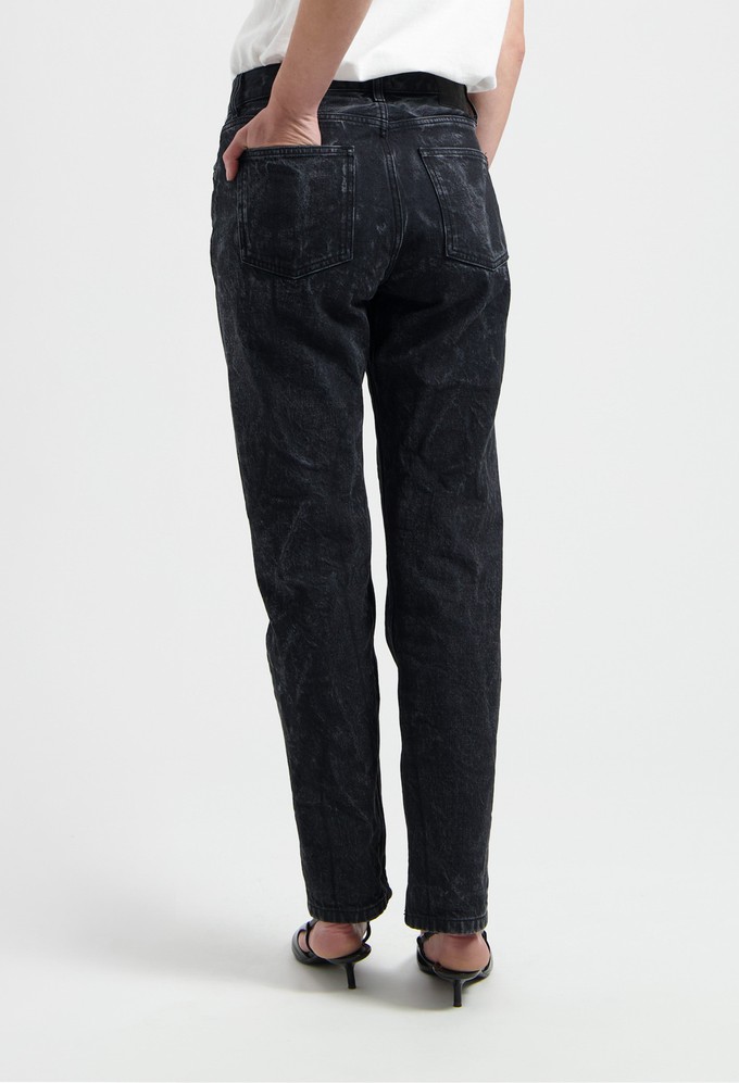 Go Mid Straight - Dry Black from Mud Jeans