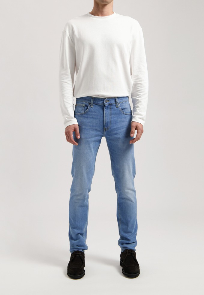 Daily Mid Tapered - Old Stone from Mud Jeans