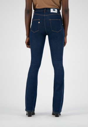 Flared Hazen - Strong Blue from Mud Jeans