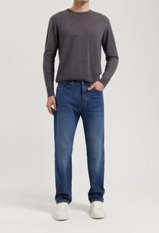 Alex Mid Loose - Rustic Blue via Mud Jeans