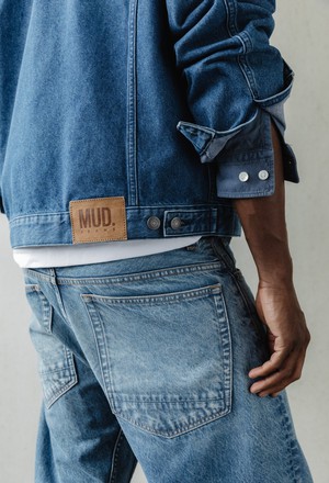 Ben Mid Baggy - Earth Stone from Mud Jeans