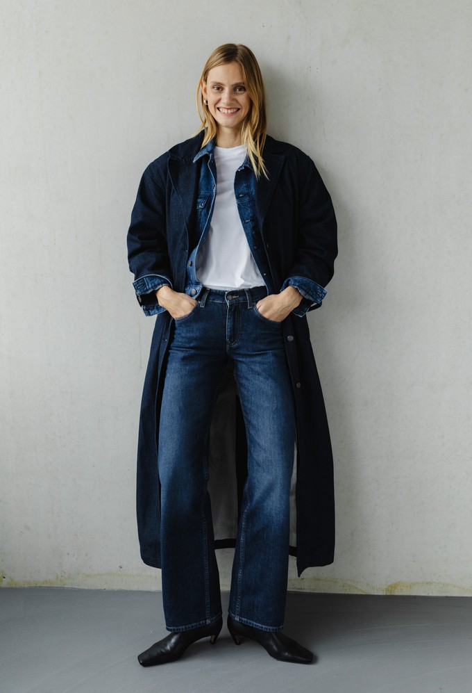 Carry Mid Straight - Faded Vintage from Mud Jeans