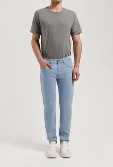 Dunn Low Tapered - Light Stone via Mud Jeans
