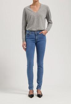 Skyler Mid Skinny - Stone Vintage via Mud Jeans