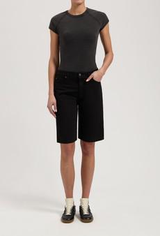 Suzy Mid Short - BlackDip via Mud Jeans