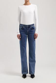Carry Mid Straight - Stone Vintage via Mud Jeans