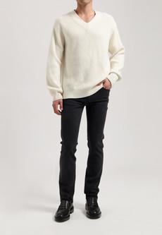 Bryce Mid Straight - Stone Black via Mud Jeans