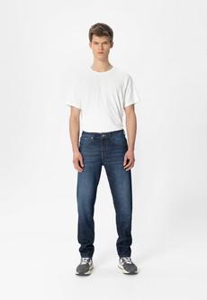 Extra Easy - 3D Aged via Mud Jeans