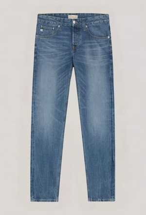 Regular Dunn Stretch - Medium Worn from Mud Jeans