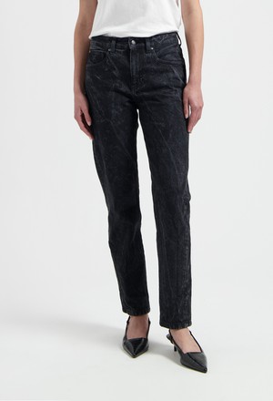Go Mid Straight - Dry Black from Mud Jeans