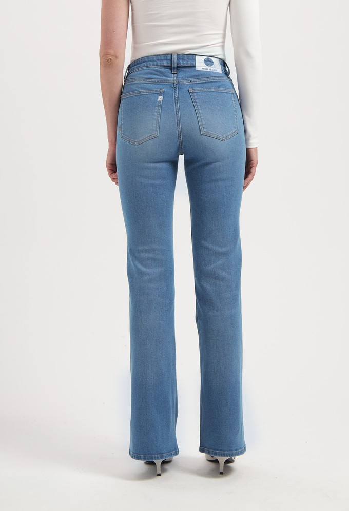 Isy Flared - Fan Stone from Mud Jeans