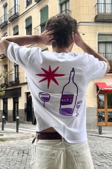 Viño da casa T-shirt via NWHR