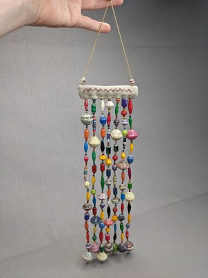 Fenster-/Wand-Dekoration aus Papierperlen "Bunto" from PEARLS OF AFRICA