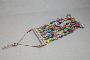 Fenster-/Wand-Dekoration aus Papierperlen "Bunto" from PEARLS OF AFRICA