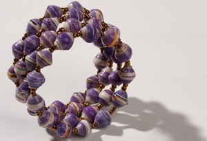 Kreolenarmband „Viva Bangle“ – auffällig & handgemacht from PEARLS OF AFRICA