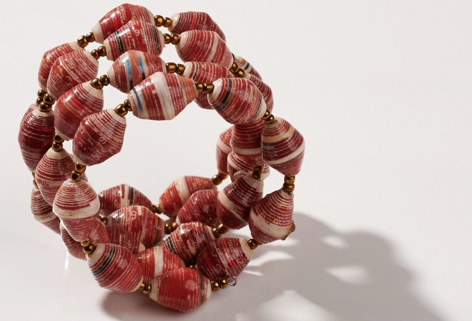 Kreolenarmband „Viva Bangle“ – auffällig & handgemacht from PEARLS OF AFRICA