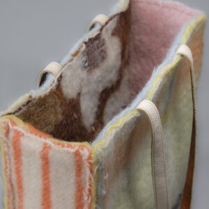 A Didas Layers Shoulder Bag with original blanket label from Pepavana