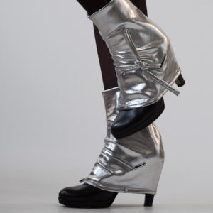 Fake-leather gaiters: Silver Edie from Pepavana