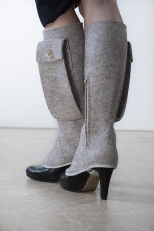 Pocket Jane Wool Felt Gaiters from Pepavana