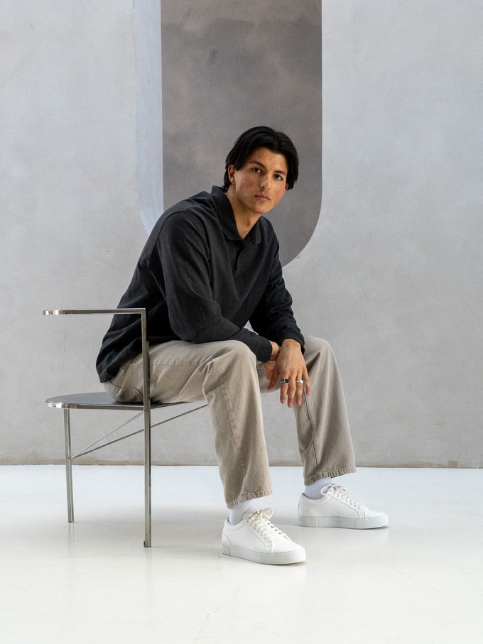 Grape Essential - Classic White from QURC. amsterdam Grape Essential - Classic White from QURC. amsterdam