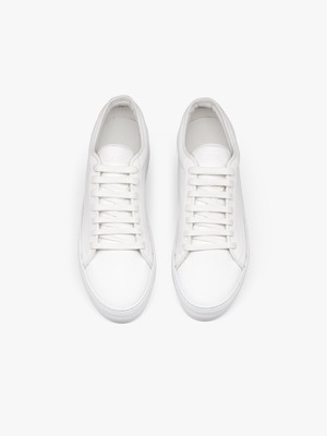 Grape Essential - Classic White from QURC. amsterdam Grape Essential - Classic White from QURC. amsterdam