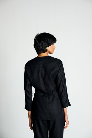 Power Moves Shirt in Black from Reistor