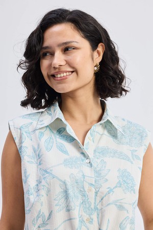 Drawstring Shirt Dress in Blue Florals from Reistor