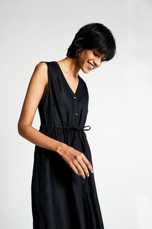 Pina Colada Season Dress in Black from Reistor