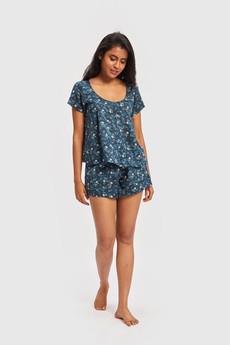 A Dreamy Escape Pajama Shorts Set via Reistor
