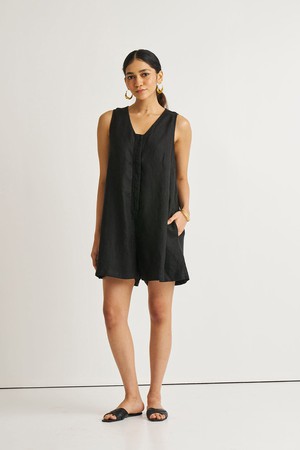 Romp and Play Romper in Black from Reistor