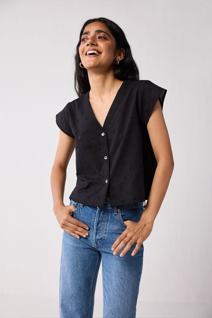 V-Neck Embroidered Top with Front Buttons in Black from Reistor