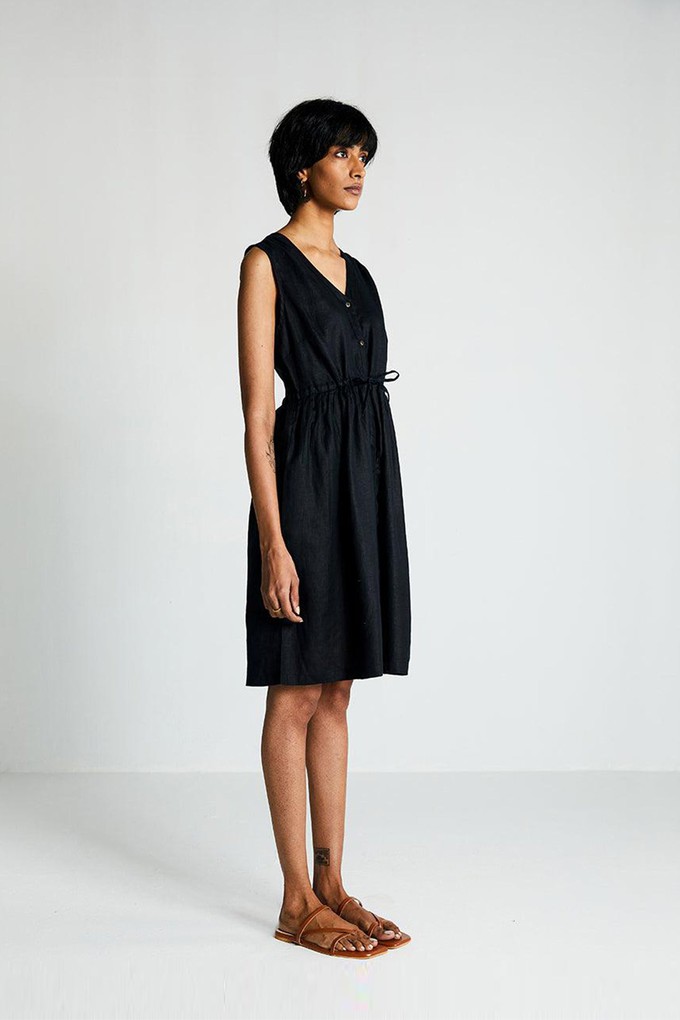 Pina Colada Season Dress in Black from Reistor