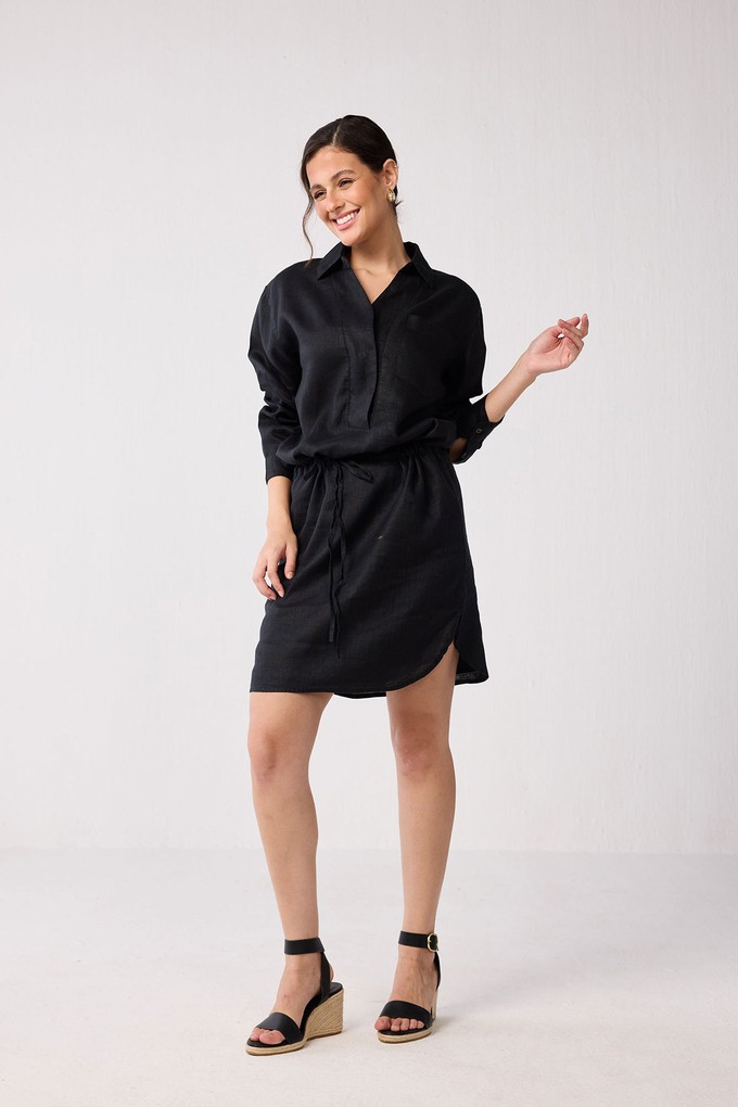 Meet me by the Cliff Dress in Black from Reistor