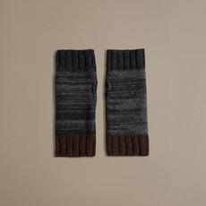 Purl Stitch Wrist Warmers | Charcoal via ROVE