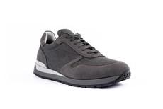 Roger Sneaker Anthracite via Shop Like You Give a Damn