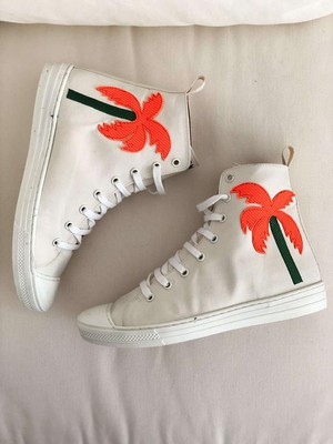 Sneakers La Cream & Red from Shop Like You Give a Damn