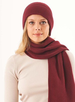 Unisex Beanie Organic Cotton Bordeaux from Shop Like You Give a Damn