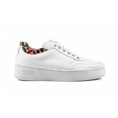 Sneakers Athena White via Shop Like You Give a Damn