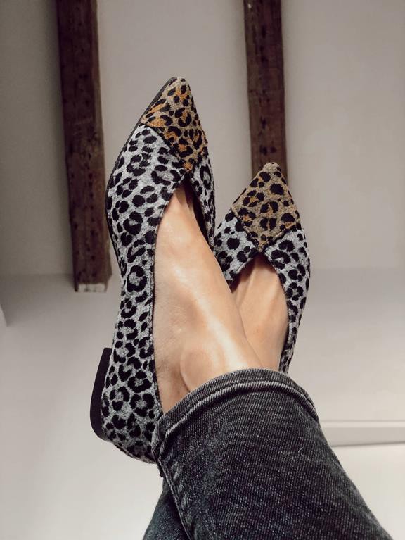 Ballerinas Leopard Grey from Shop Like You Give a Damn