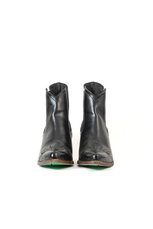 Chelsea Boots Duke Black from Shop Like You Give a Damn