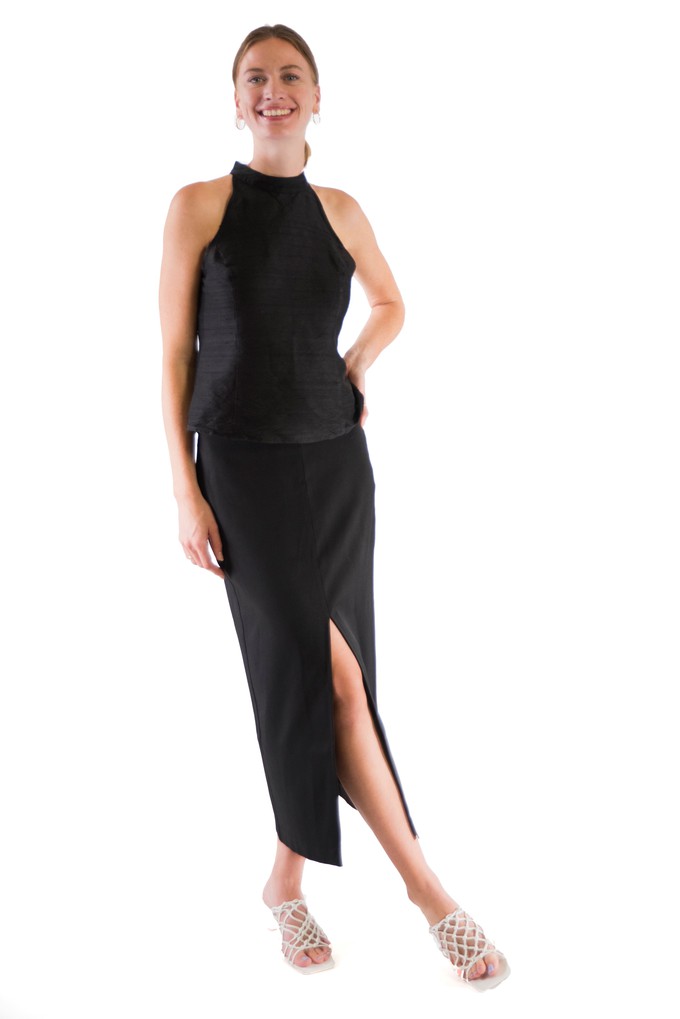 Sophia - top made of sustainable dupion silk (black) from Silk Appeal