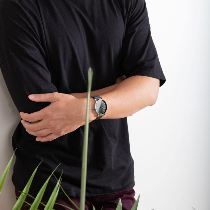 Black Solar Watch | Black Mesh from Solios Watches